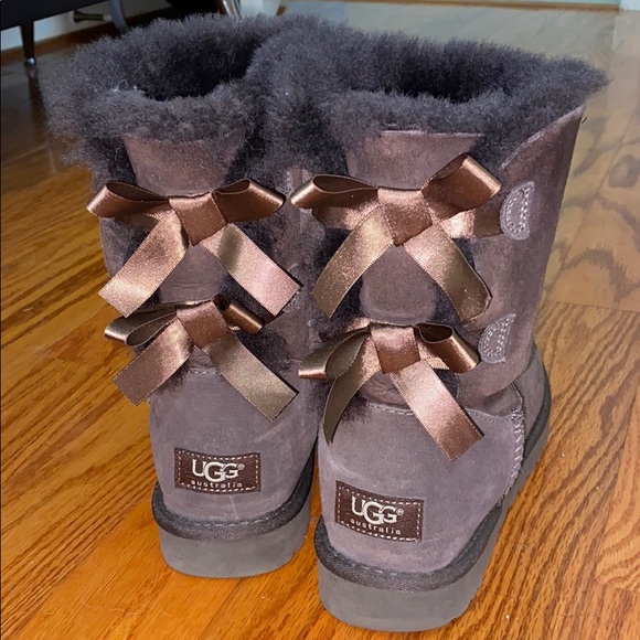 Brown Double Bow Ugg Boots - Picture 2 of 4